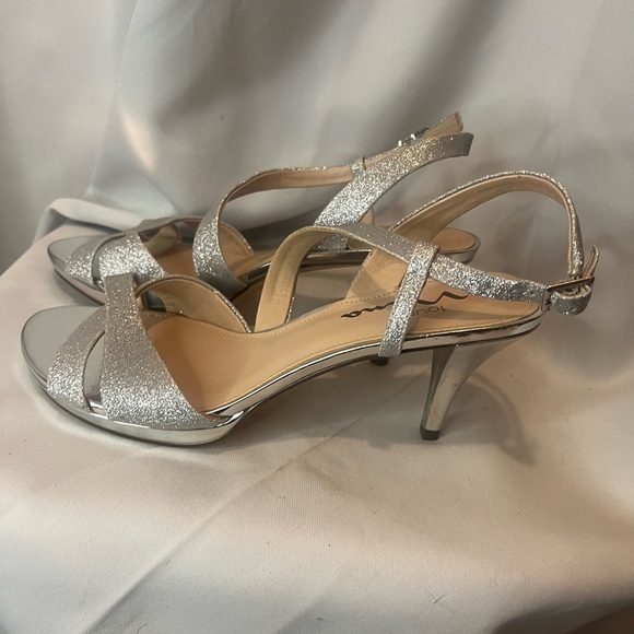 Nina Shoes - Glamorous Nina Silver Heels with Strappy Design